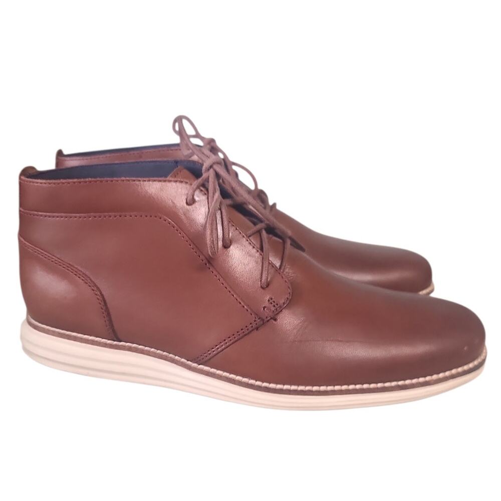 Cole Haan Original Grand Chukka Waterproof Boots Woodbury/Ivory 10.5 GUC